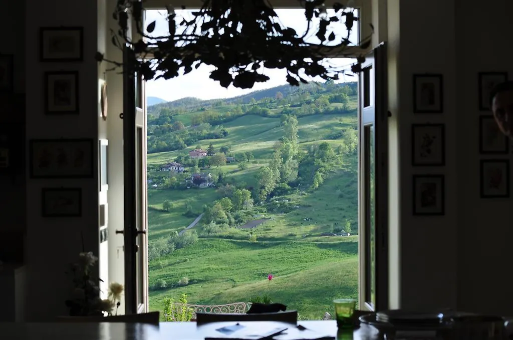 Bed & Breakfast Rose E Cioccolato B&B Borgo Val di Taro Italy